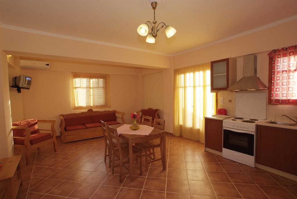 Irida Armenistís Quarto foto